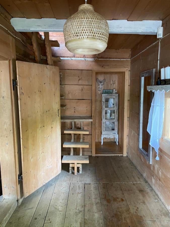 Rożnów domek pod Zamkiem Exterior foto